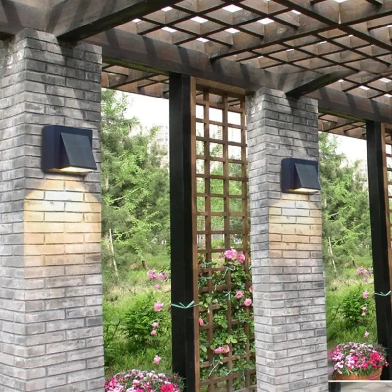 5W K-Profile Single-Sided Outdoor Wall Light – Sleek Aluminum Housing, 3000K 1